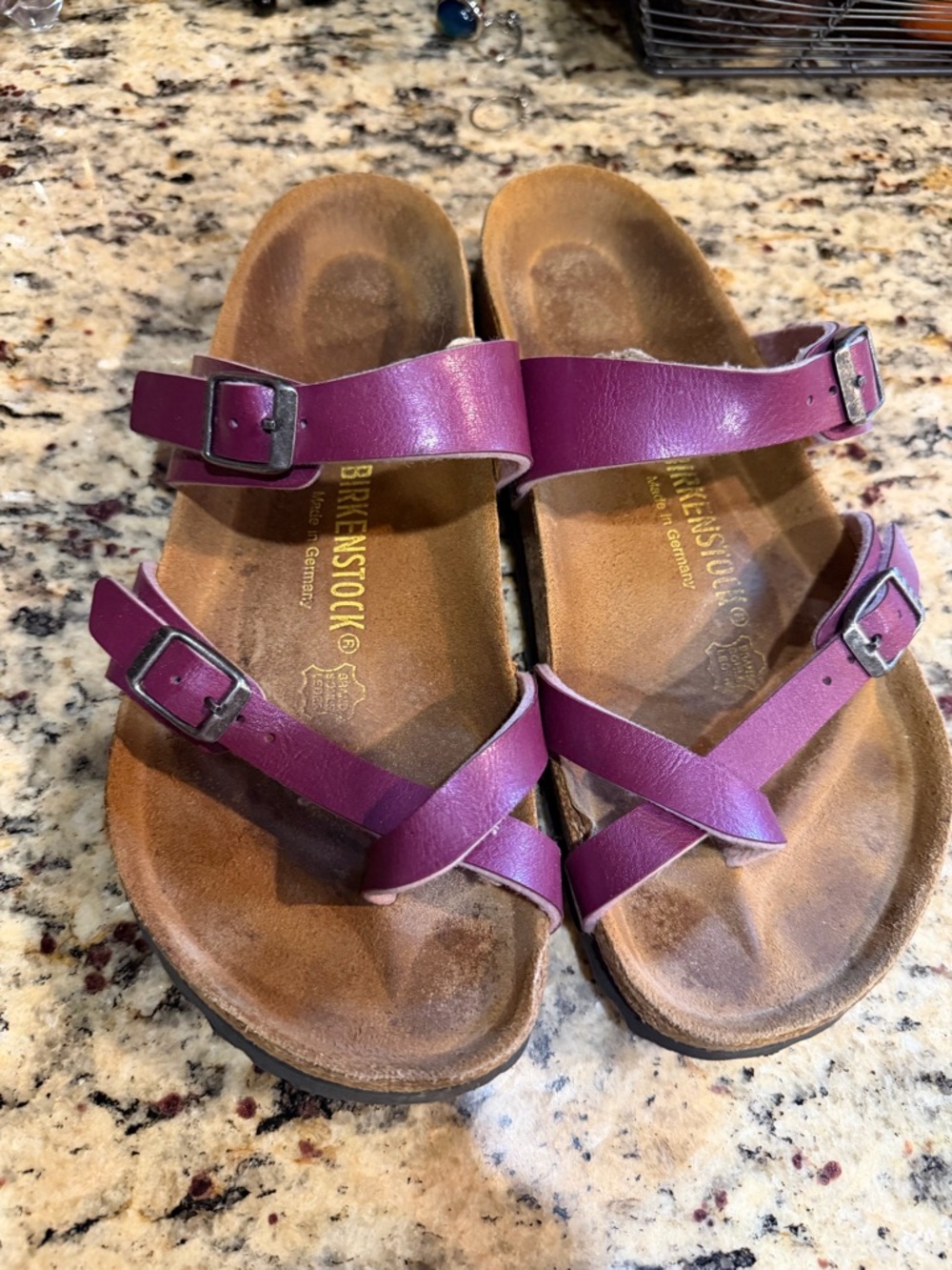 BIRKENSTOCK WOMEN’S MAYARI SANDAL FESTIVAL FUCHSIA OILED LEATHER Size 38